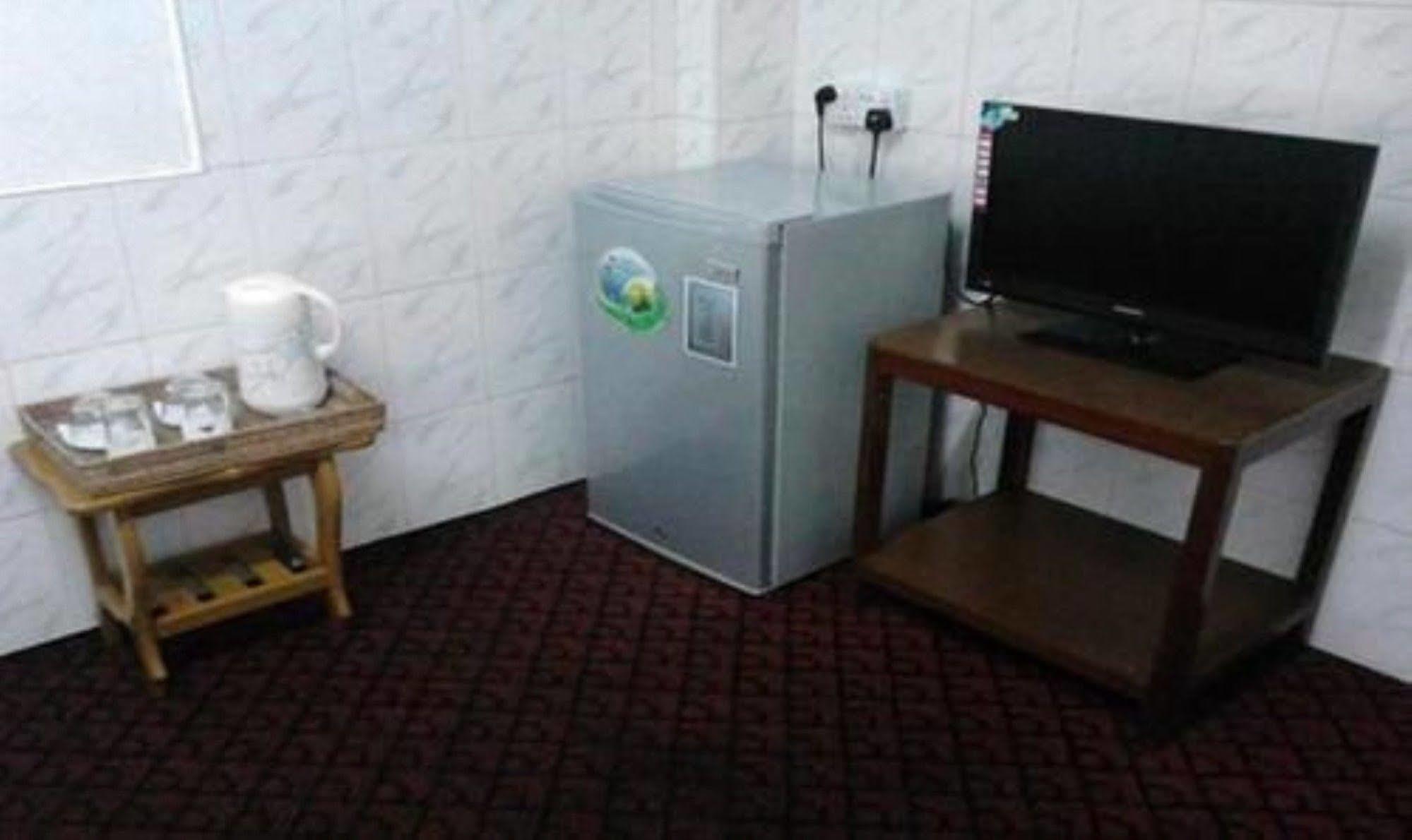 Silver Moon Hotel Yangon Luaran gambar